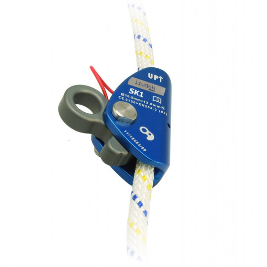 Fall arrester SEKURALT SK1 — stenso.ro Fall arrester SEKURALT SK1