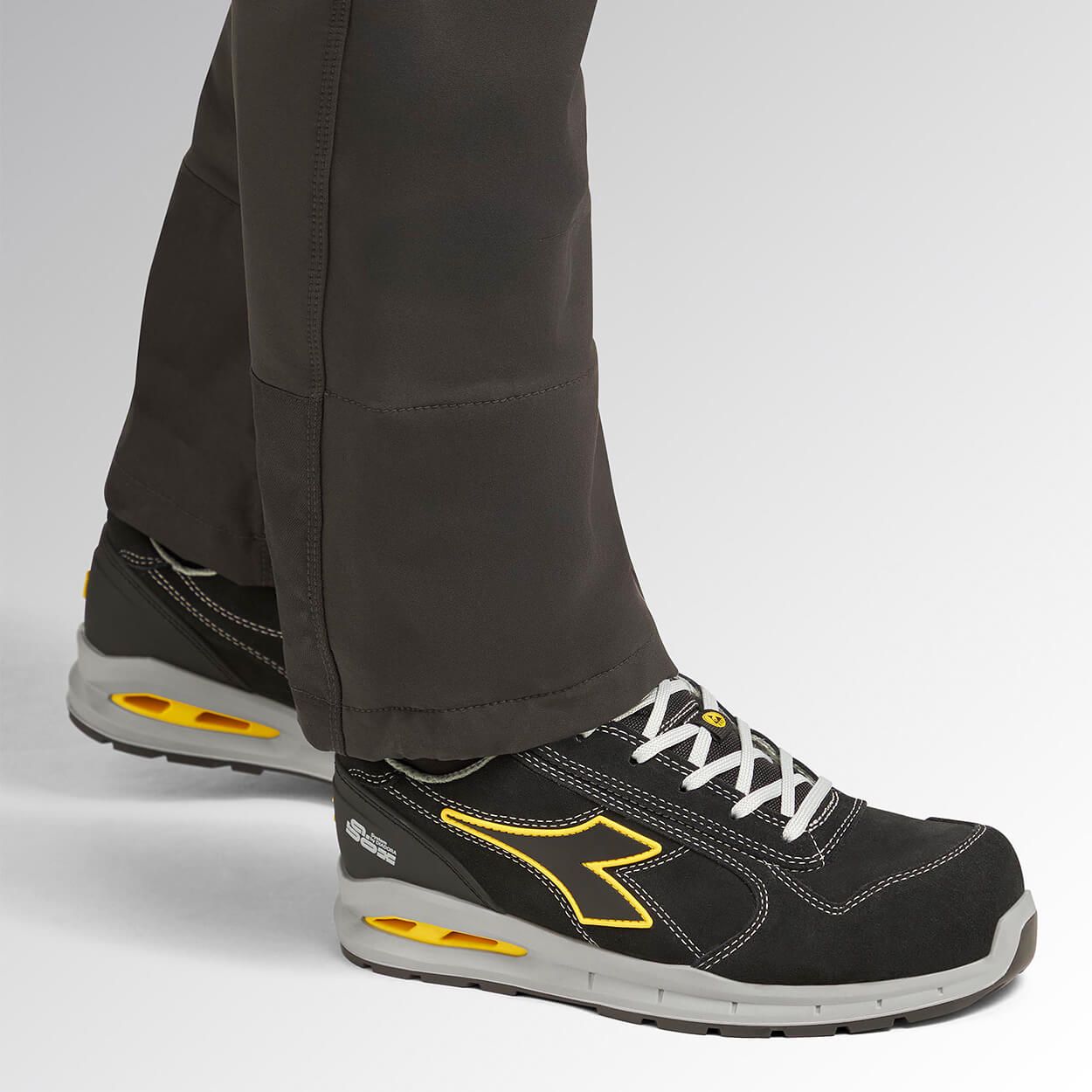 Παπούτσια εργασίας DIADORA RUN A.BOX LOW S3S FO SR ESD BLACK - 2